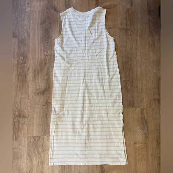 Everlane The Weekend Tank Dress - Picture 7 of 9